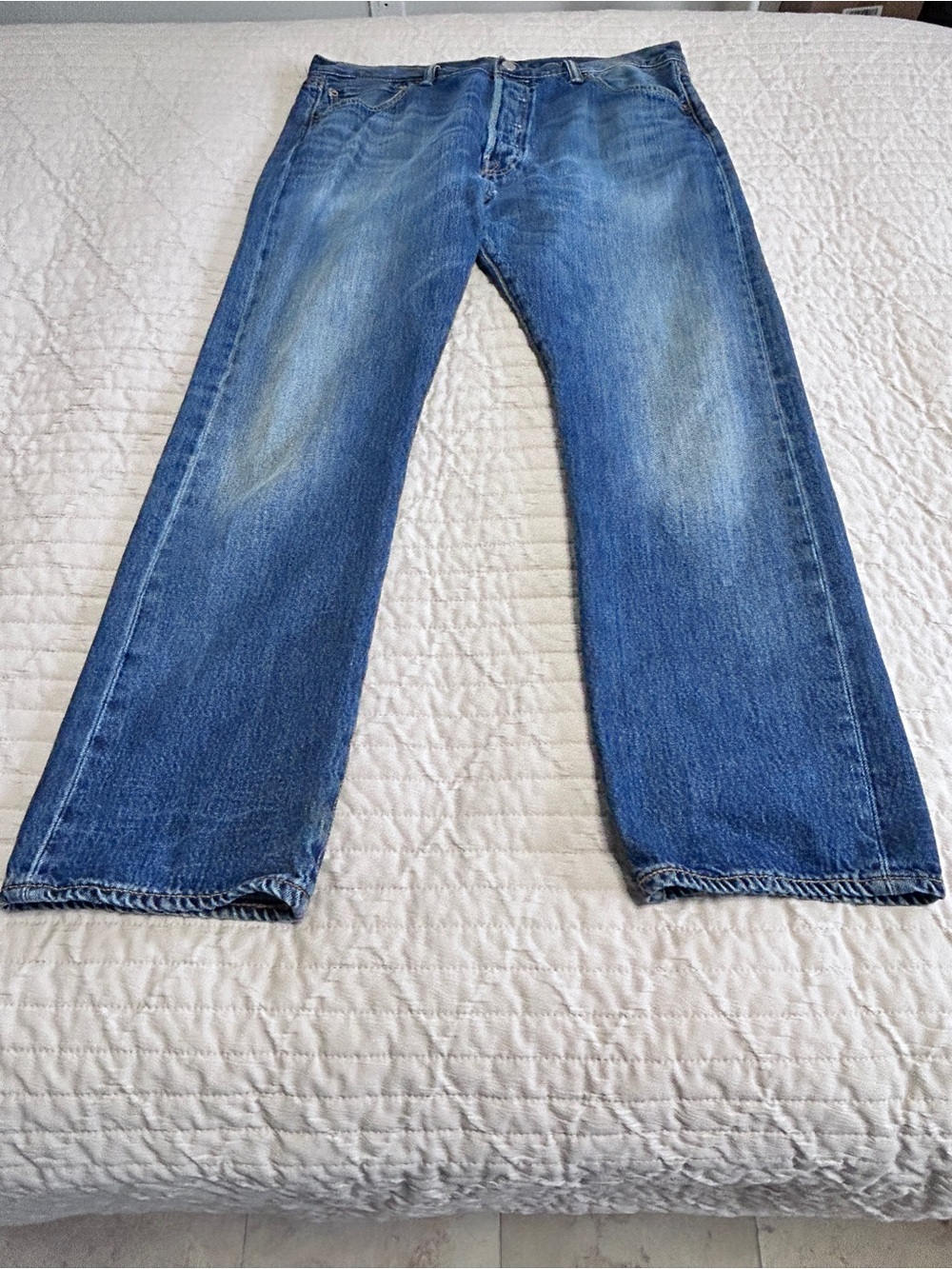Levi's Men’s 501 36 x 30 Straight Leg Button Fly Jeans Fits 35 x 28.5
